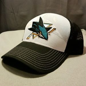 San Jose Sharks NHL Hockey Flex Fit Hat