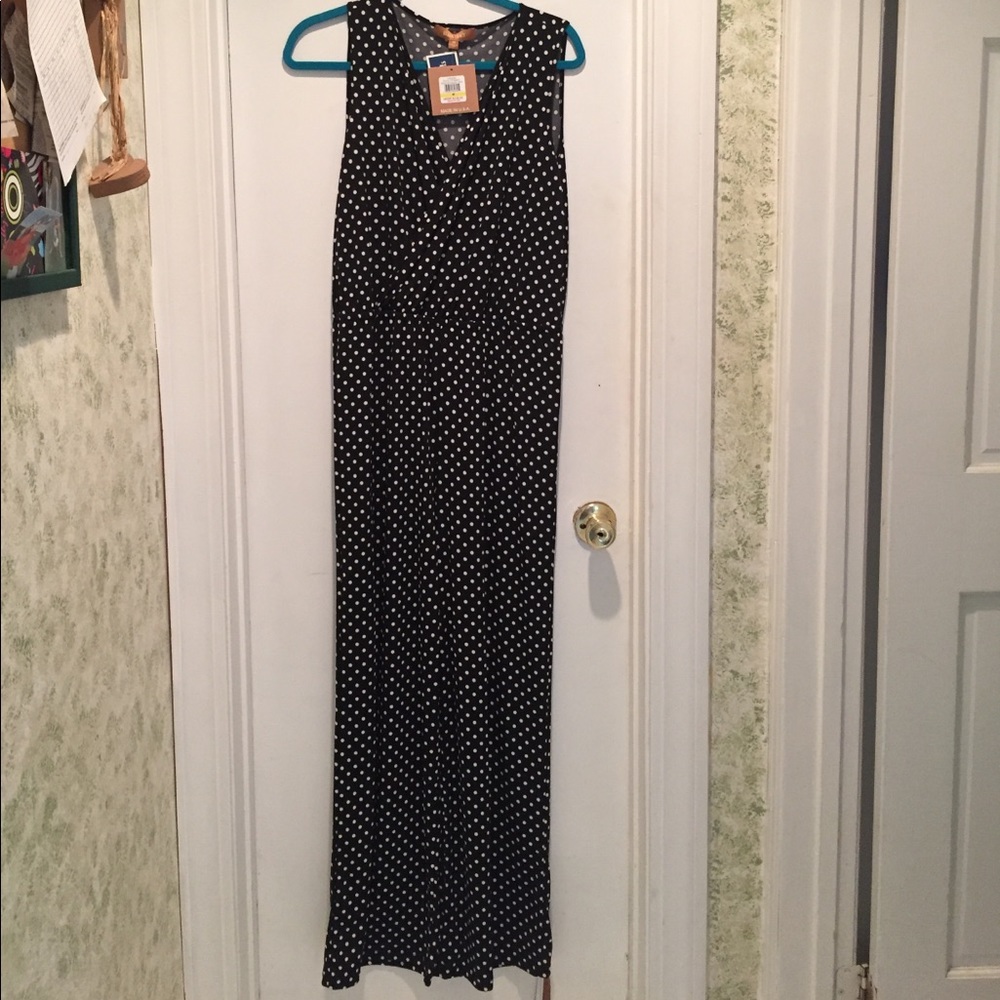 💜🎉PRICE REDUCED 🎉💜 Ellen Tracy Jumpsuit