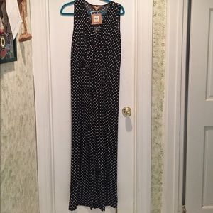 💜🎉PRICE REDUCED 🎉💜 Ellen Tracy Jumpsuit