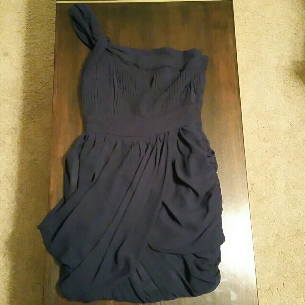 One shoulder dress