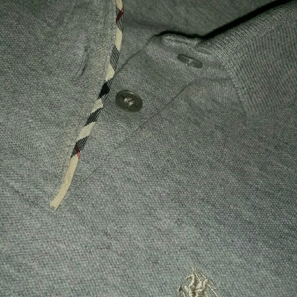 Burberry polo