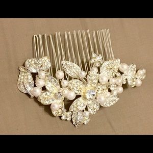 Bel Aire - 6202 Flower and leaves comb, silver