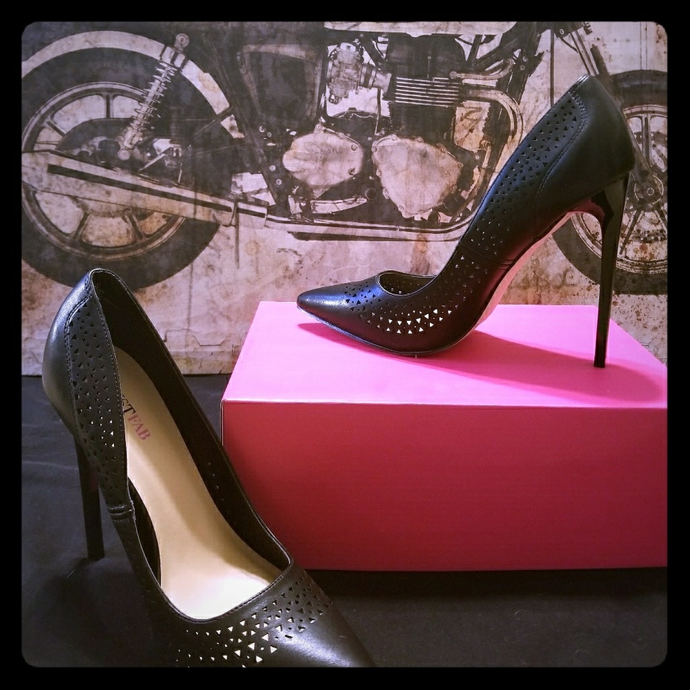 Sexy black heels- FINAL PRICE