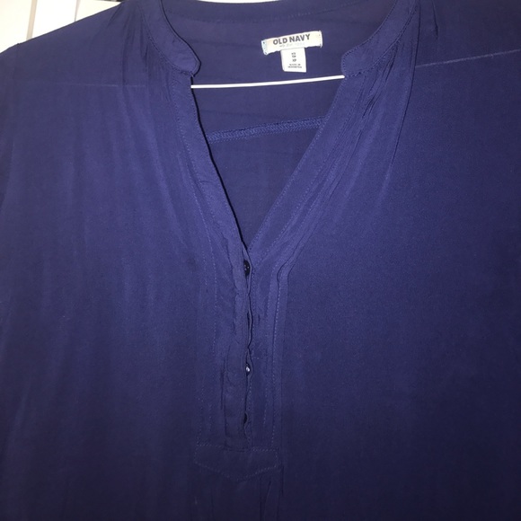 Top - Picture 2 of 4