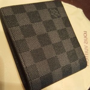 Louis Vuitton Wallet