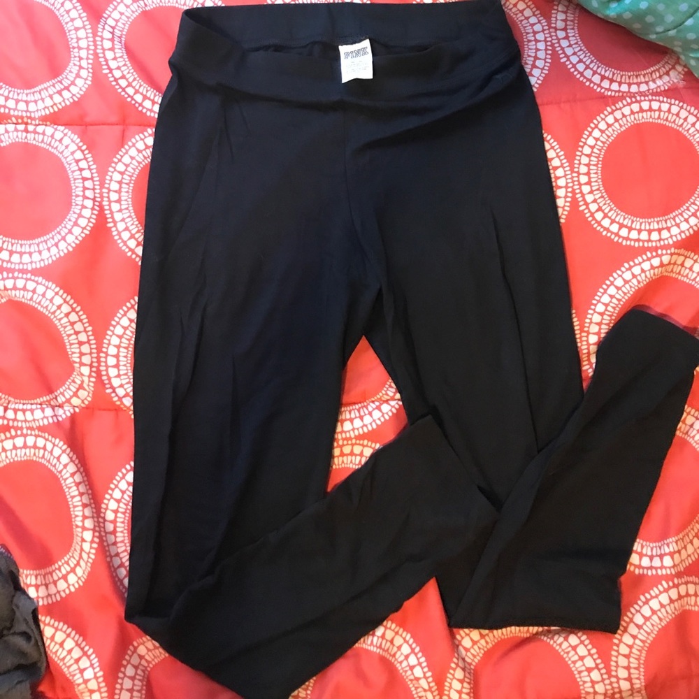 PINK brand. Never worn, high waisted leggings!