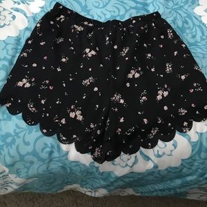 Lauren Conrad shorts. Elastic waistband