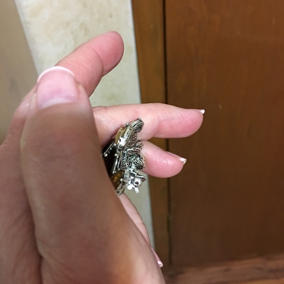 Crystal brooch large. Like new condition. QVC - Picture 3 of 7