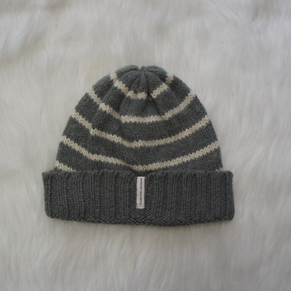 Krochet Kids International handmade knitted beanie - Picture 2 of 4