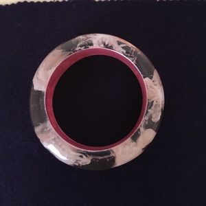 Bangle bracelet