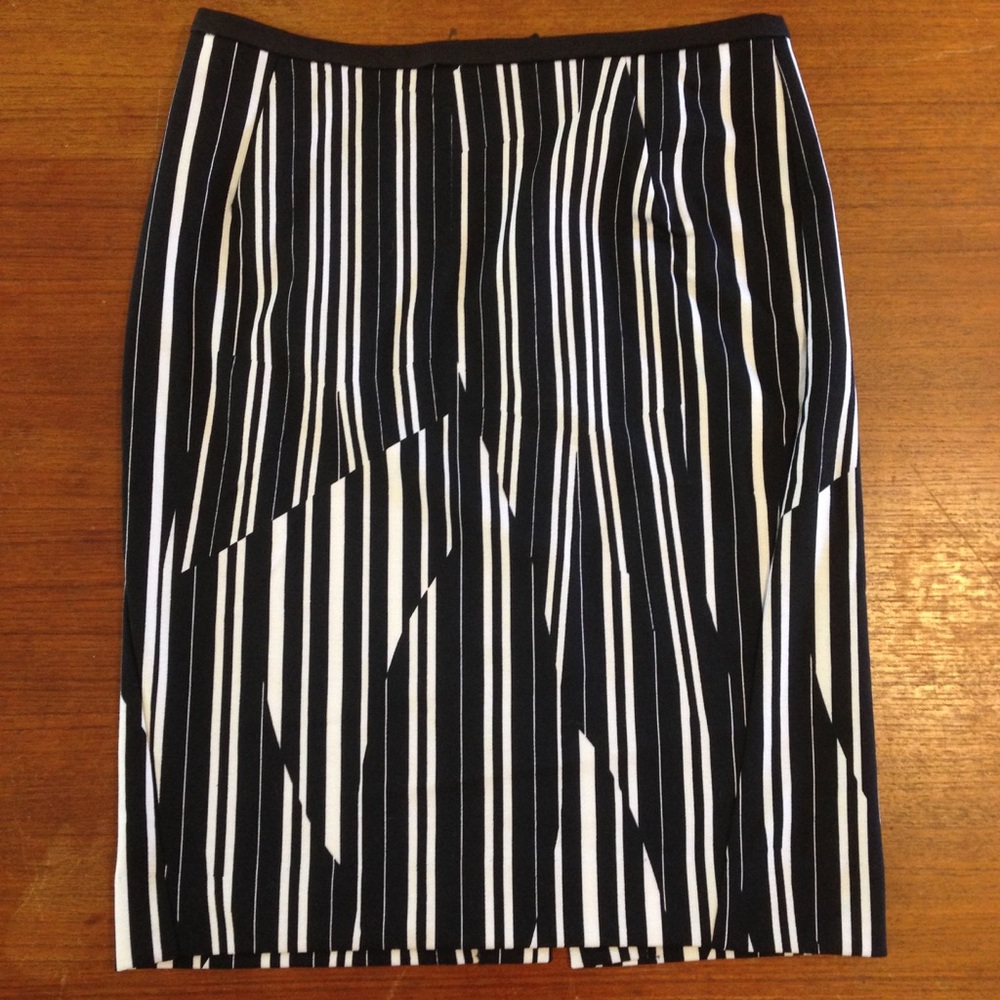H&M Pencil Skirt