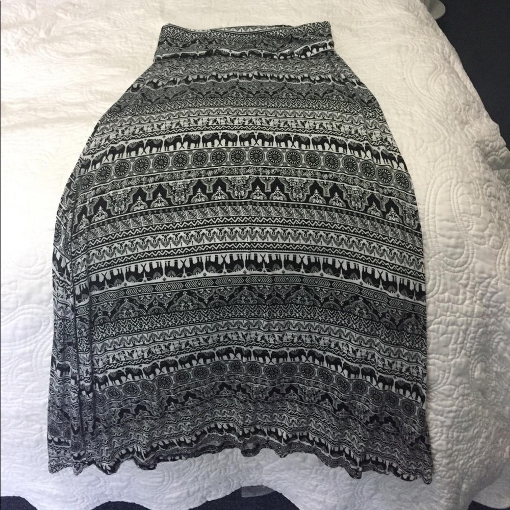 Elephant print maxi skirt