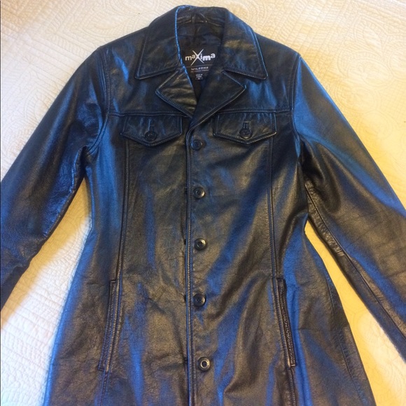Maxima/Wilson's form fitting Black leather jacket - Picture 1 of 4