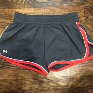 Under Armour track shorts size medium. Like new