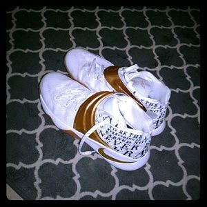 Nike Kyrie's