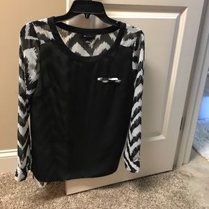 Chevron Top