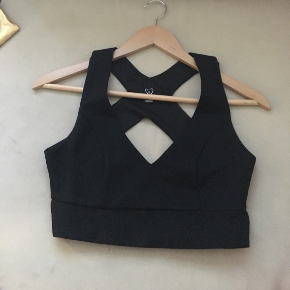 Black crop top