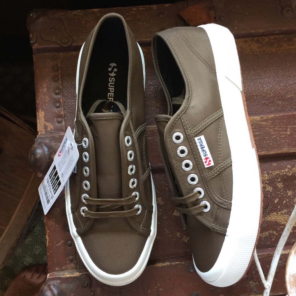 🍃💕NIB Superga Sleek Military Olive Nylon Sneaker - Picture 3 of 6