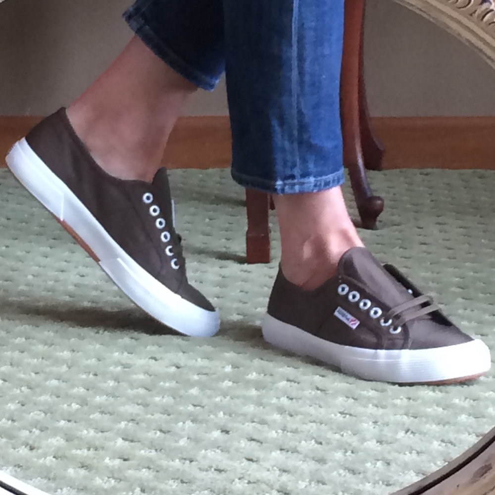 🍃💕NIB Superga Sleek Military Olive Nylon Sneaker - Picture 2 of 6