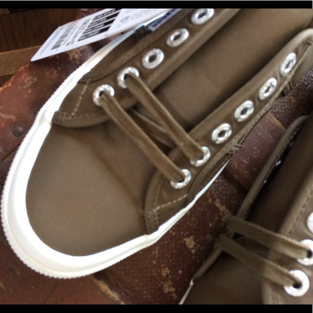 🍃💕NIB Superga Sleek Military Olive Nylon Sneaker - Picture 4 of 6