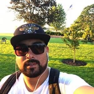 Meet your Posher, Alex