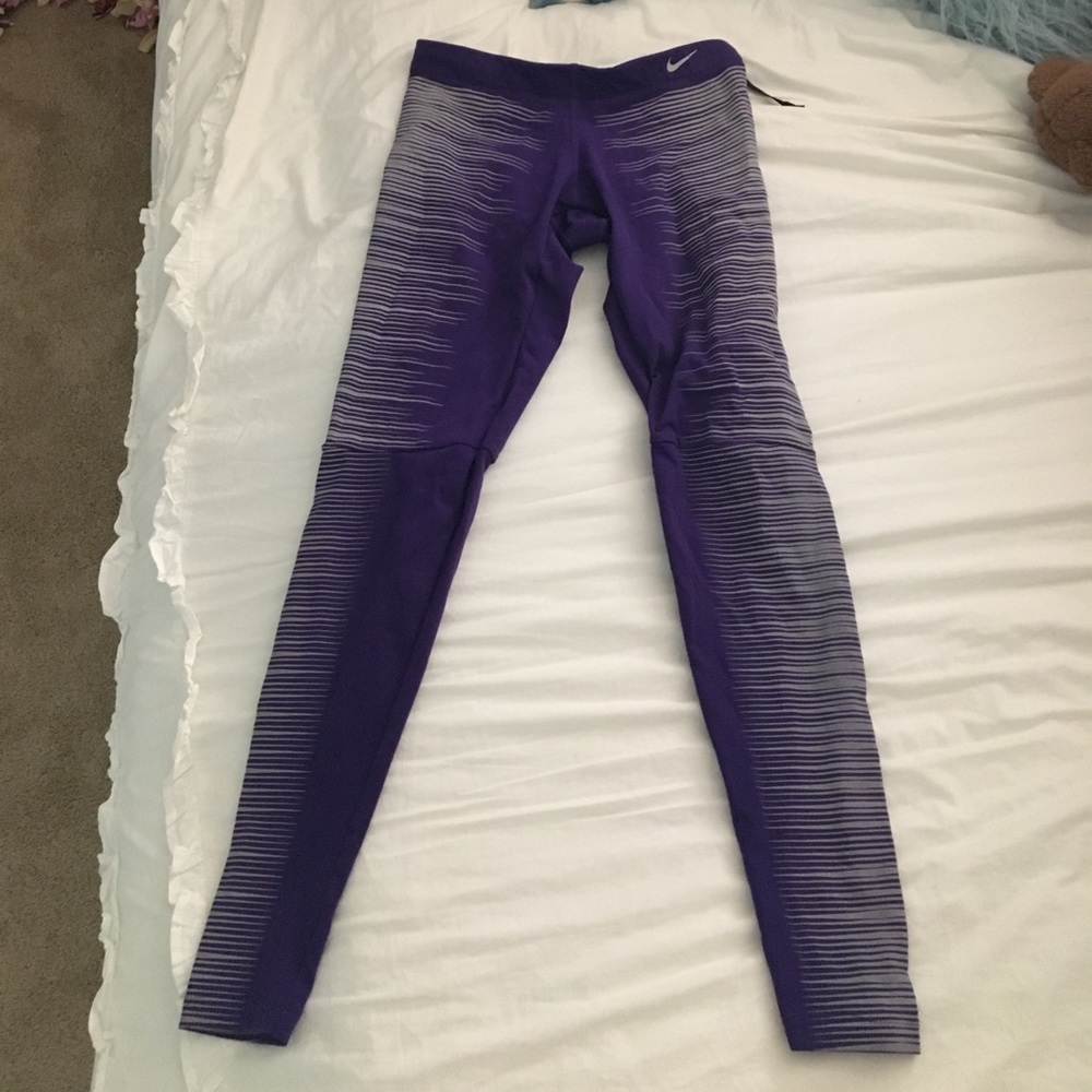 Nike Light up leggings.