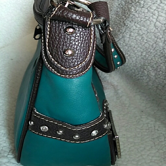 Montana West Purse - Picture 4 of 5