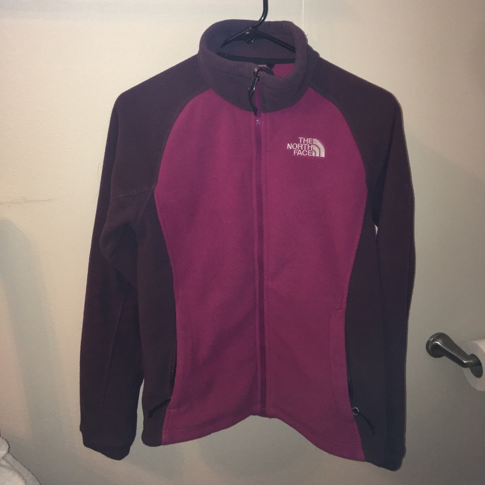 North face pullover