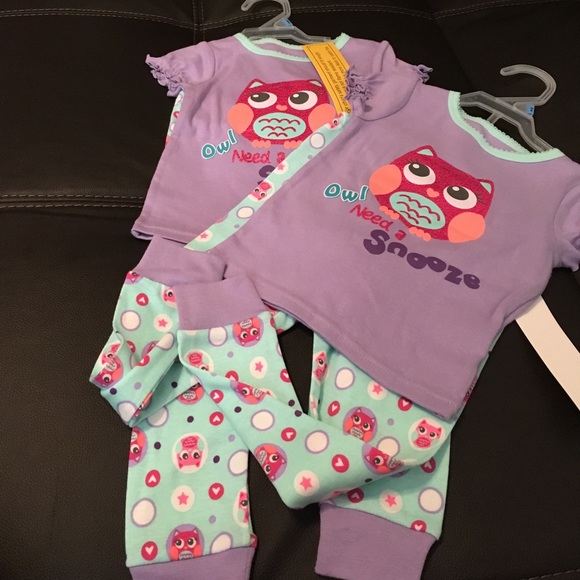 🎉🗣🎏 PJ Sets - Picture 4 of 7