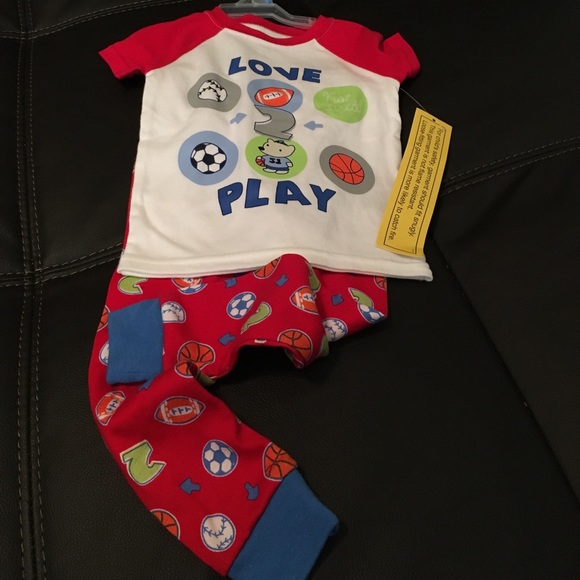 🎉🗣🎏 PJ Sets - Picture 6 of 7