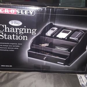 Mens charging station