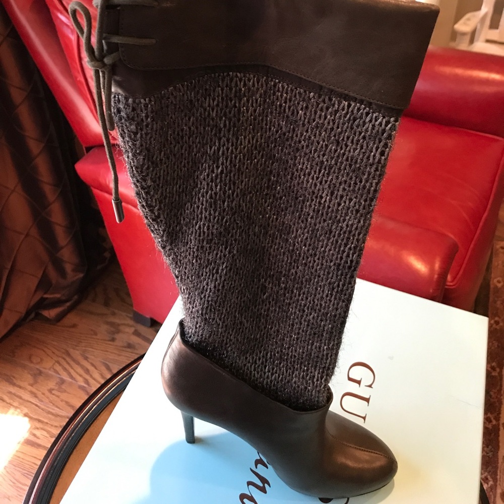 Guess grey multi/fabric knee boot size 6.5