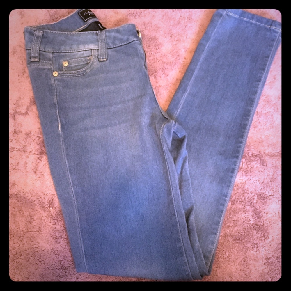 Skinny jeans. Size 26