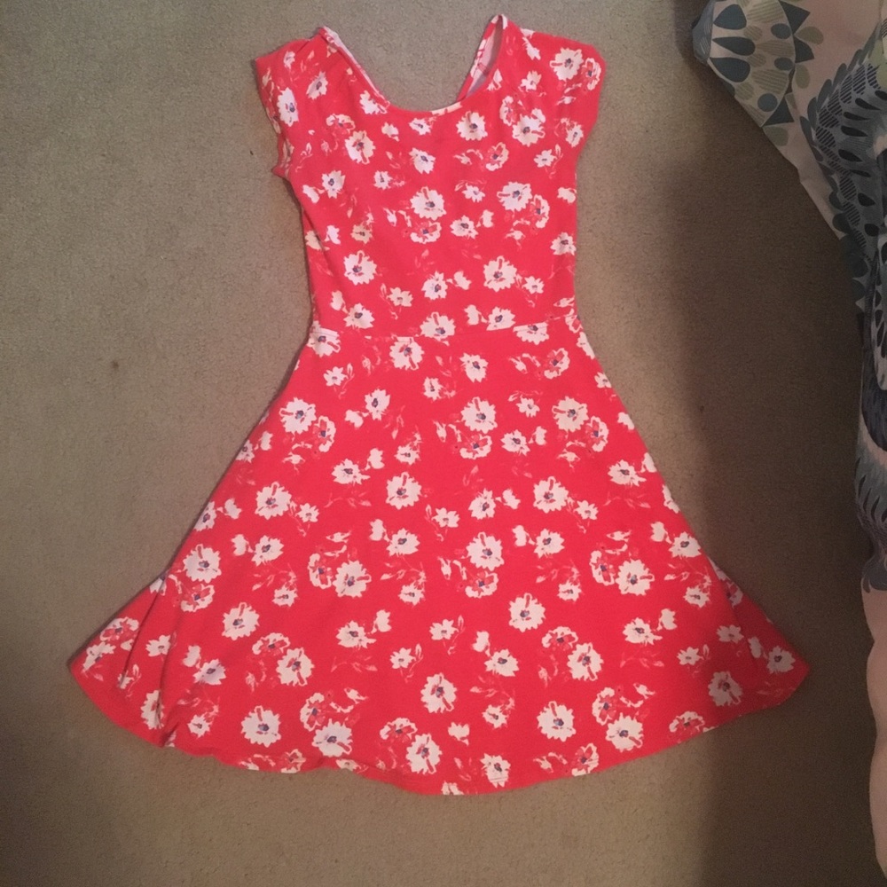 Orange-ish red ish pretty dress with white flowers