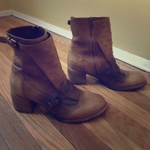 Patricia nash boots size 41. Worn three times.