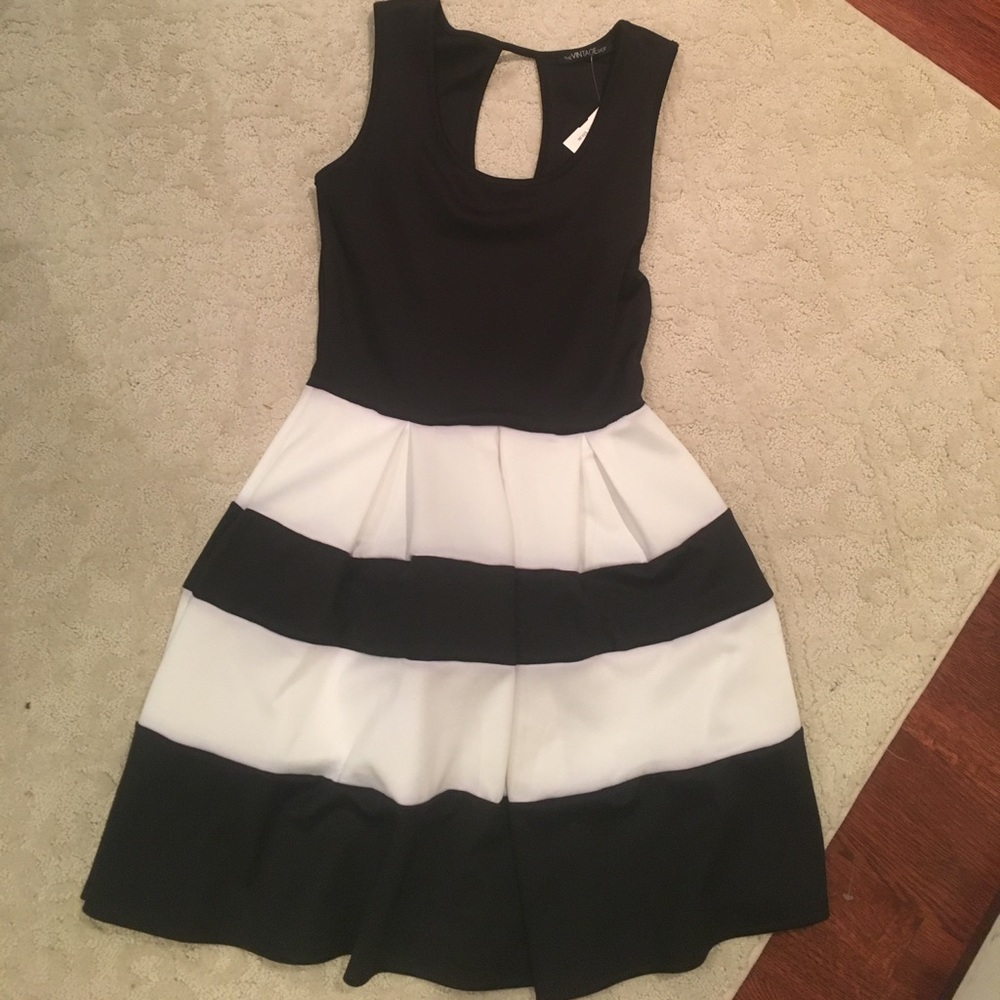 Black and white dress