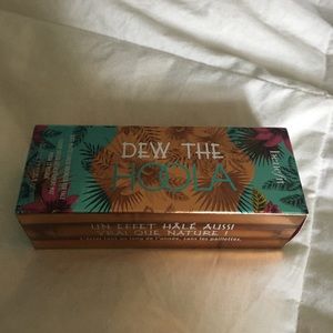 dew the hoola soft-matte liquid bronzer for face