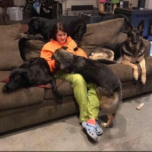 Meet your Posher, Emily