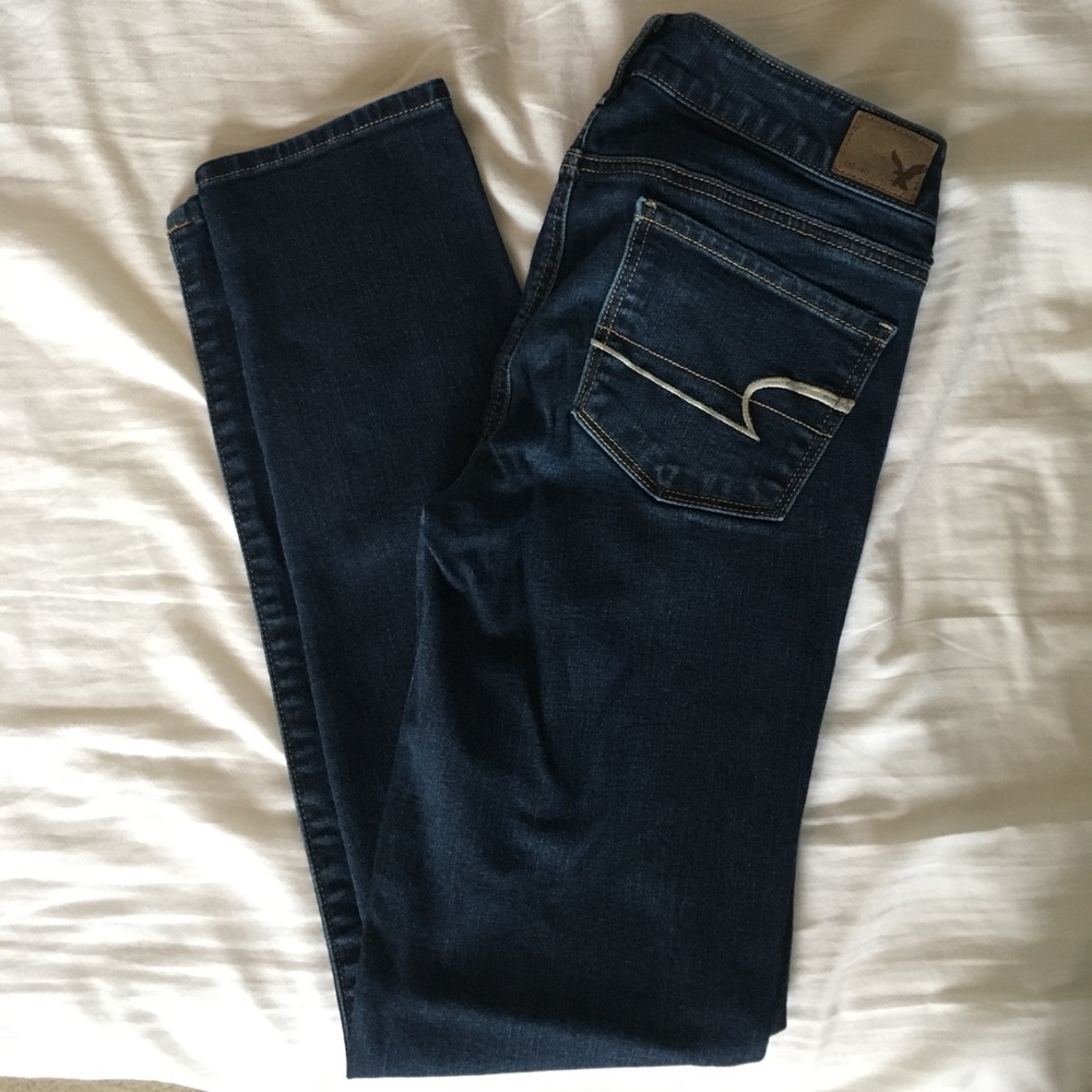 American Eagle dark wash jeans