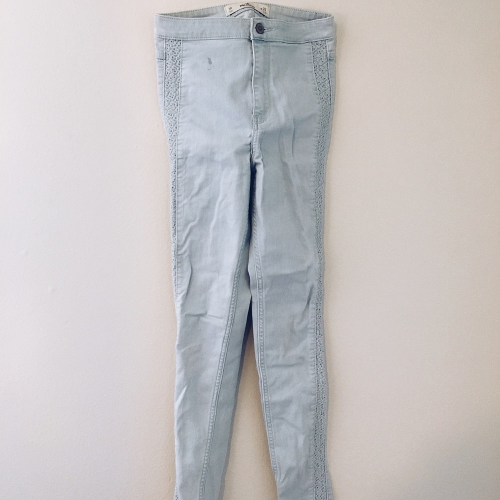 light wash jeans