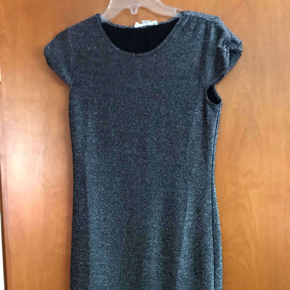 🌟SALE Forever 21 sparkley fitted dress🌟