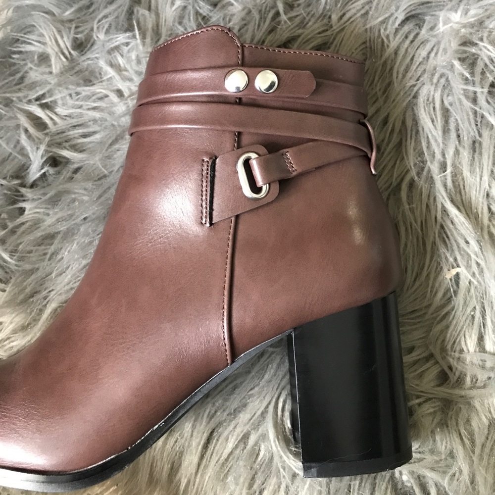 FOREVER 21 ankle boots