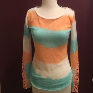 Bright long sleeve