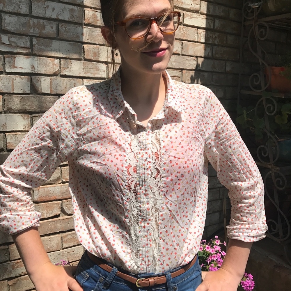 Button up Lacy Shirt with a Floral Pattern.
