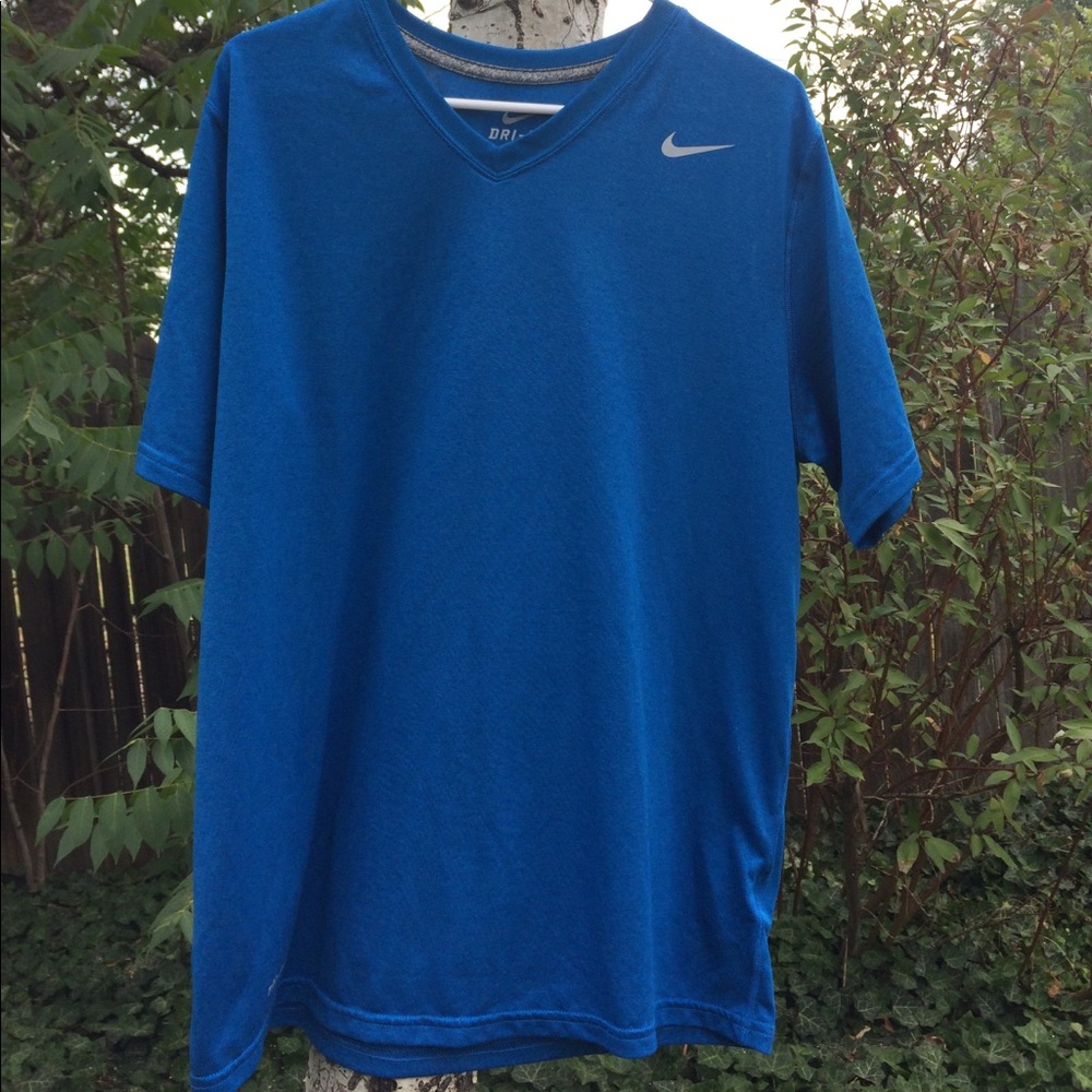 🚵🎾NIKE DRI-FIT