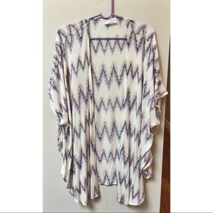 Cream & pastel trendy kimono top