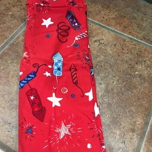 Nwt LuLaRoe kids L/XL leggings