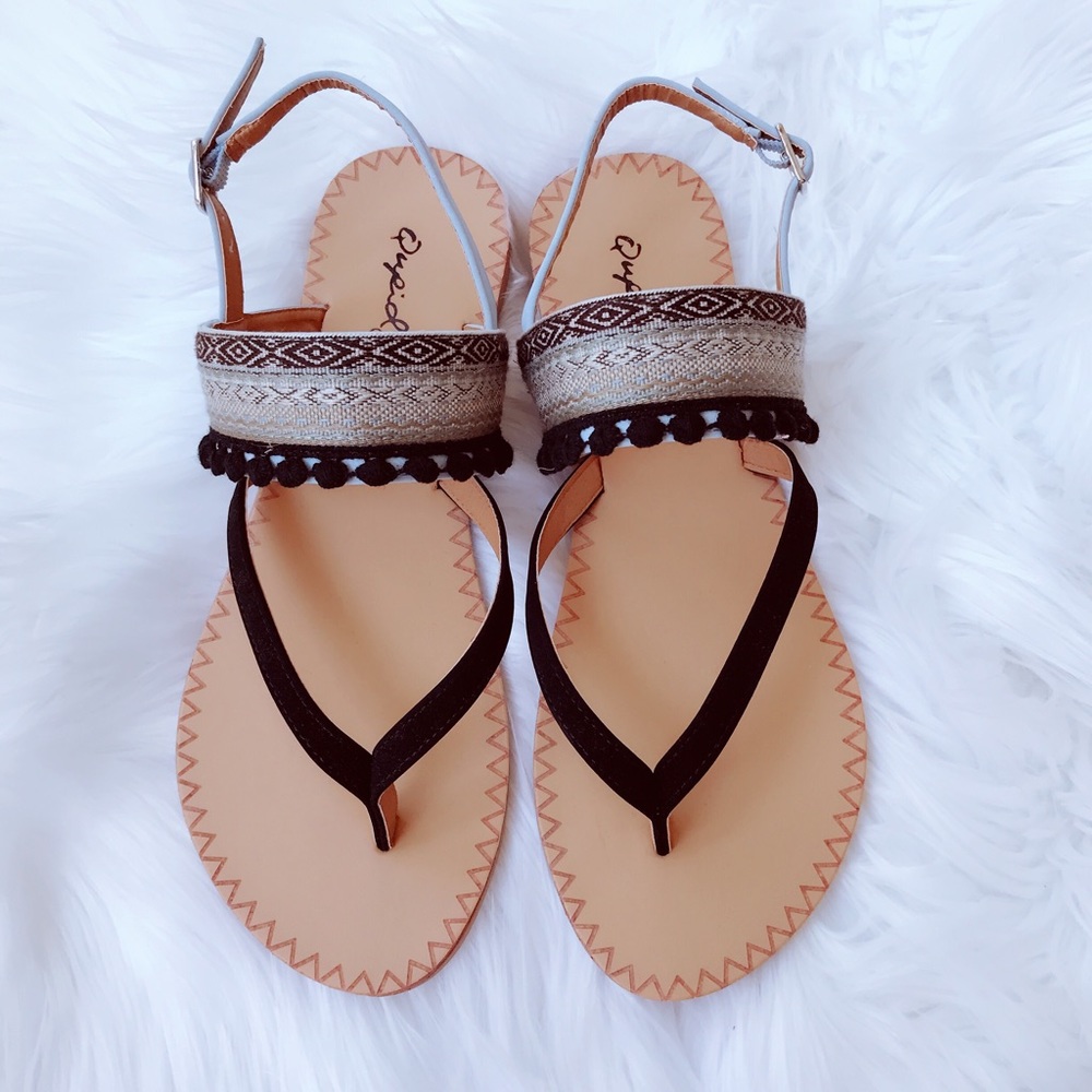 Pom Pom Sandals