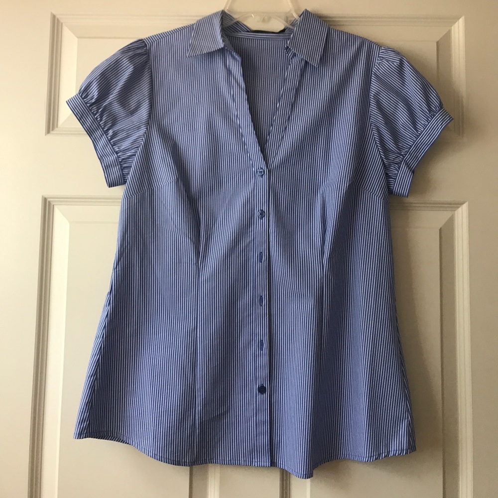 The Limited Short Sleeve Button Blue Pinstripe