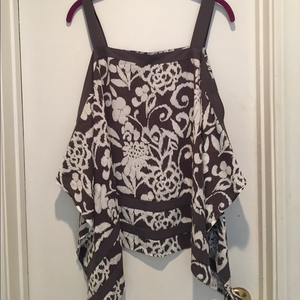 INC floral top